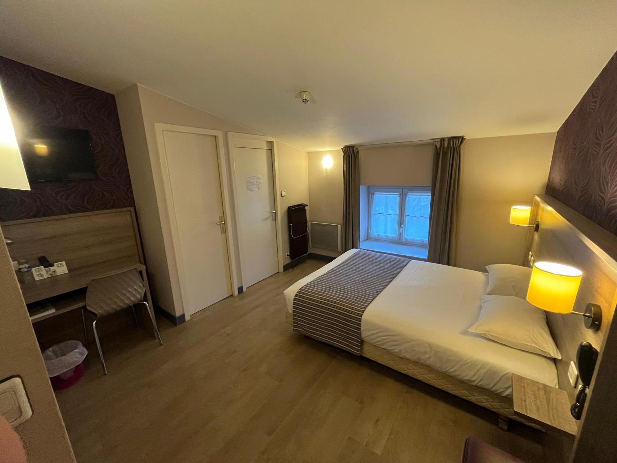Logis Hotel Le Saint Georges 비본느 외부 사진