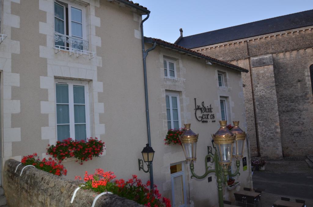 Logis Hotel Le Saint Georges 비본느 외부 사진