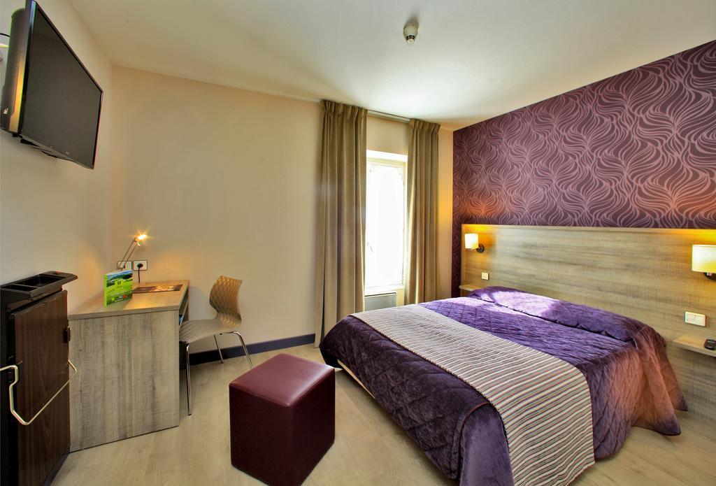 Logis Hotel Le Saint Georges 비본느 외부 사진