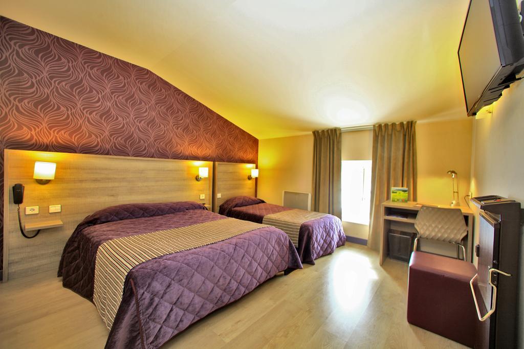 Logis Hotel Le Saint Georges 비본느 외부 사진